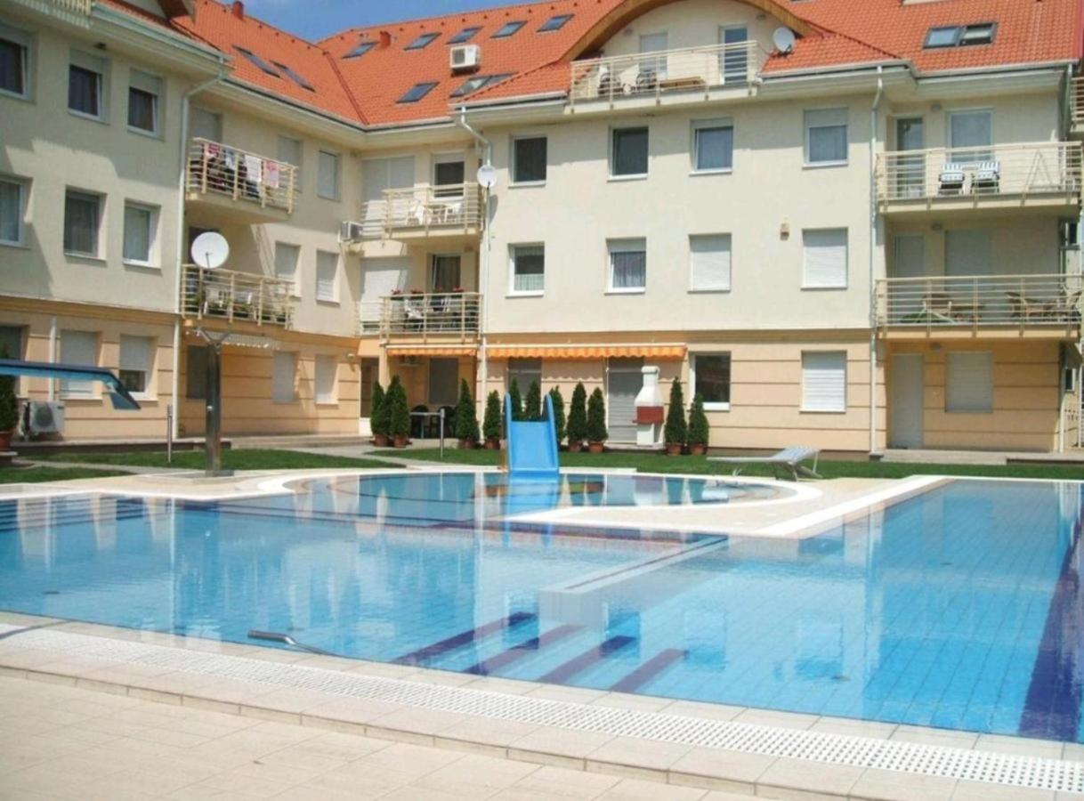 Mirage Wellness Apartman Hajdúszoboszló Εξωτερικό φωτογραφία